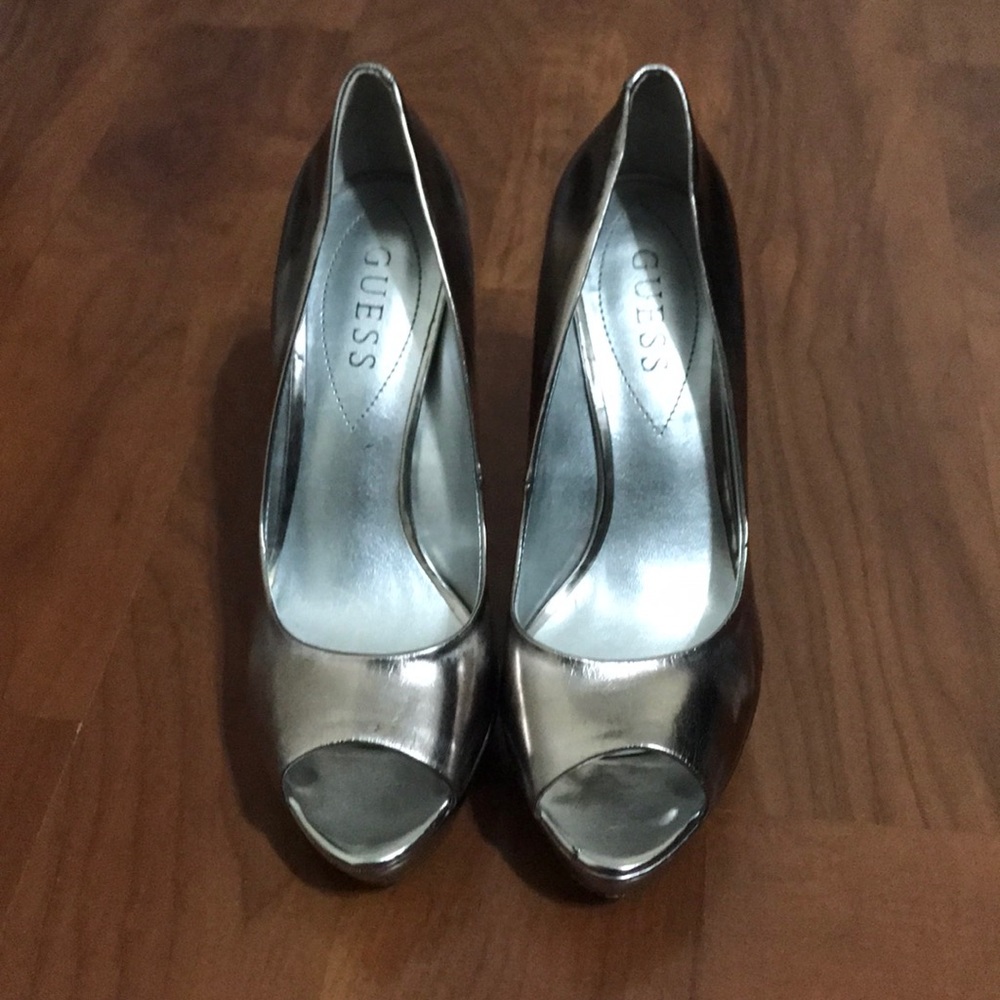 Guess heels
